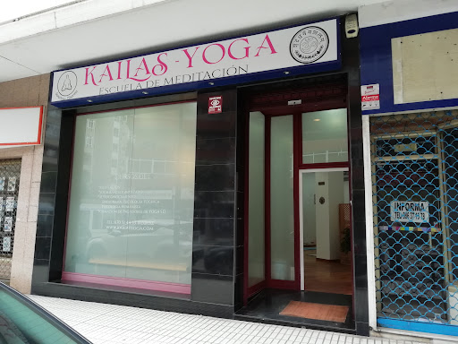 KAILAS - Escuela de Yoga y Meditación