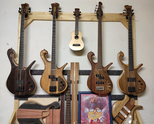 Triton Guitars